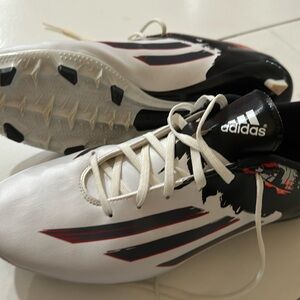 Adidas men’s soccer cleats size 11 white like new